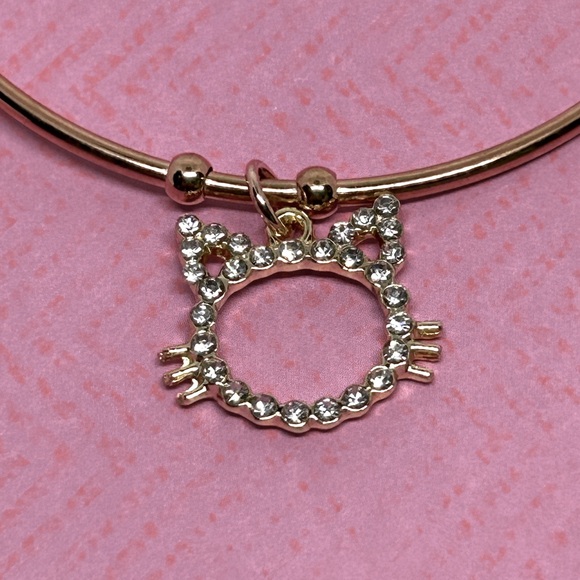 Handmade Rhinestone Kitty Bangle Charm Bracelet! New in Gift Box! - Picture 4 of 5